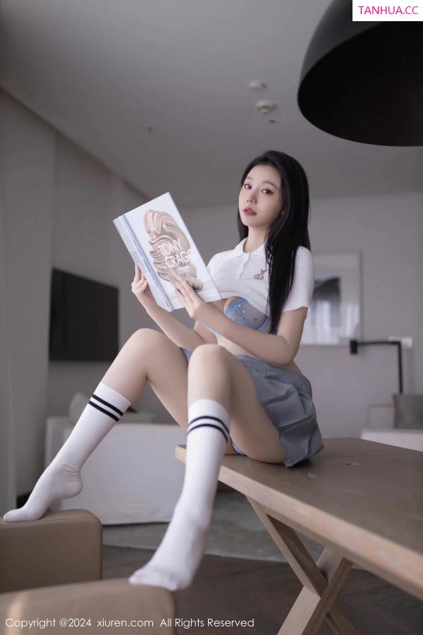 安然Maleah  [XiuRen]高清写真图 2024.06.04 No.8649 安然anran 美腿短裙第29张图片